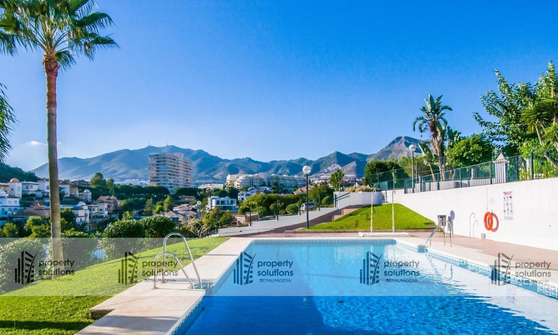 Lomas De Mena, 21 - Atico Con Vistas Al Mar - Piscina Y Barbacoa - Parking Gratis - Excelente Conexion Wifi Apartment Benalmadena Bagian luar foto