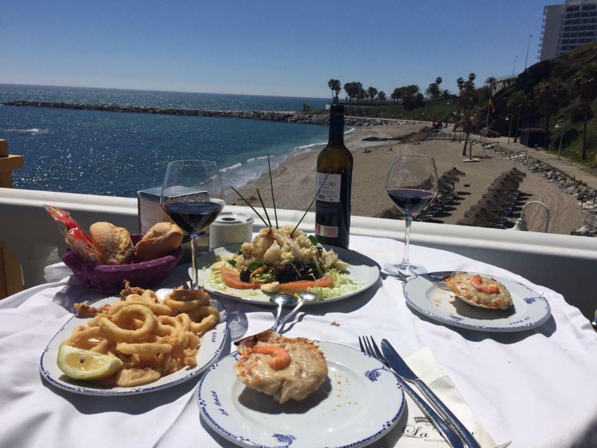 Lomas De Mena, 21 - Atico Con Vistas Al Mar - Piscina Y Barbacoa - Parking Gratis - Excelente Conexion Wifi Apartment Benalmadena Bagian luar foto